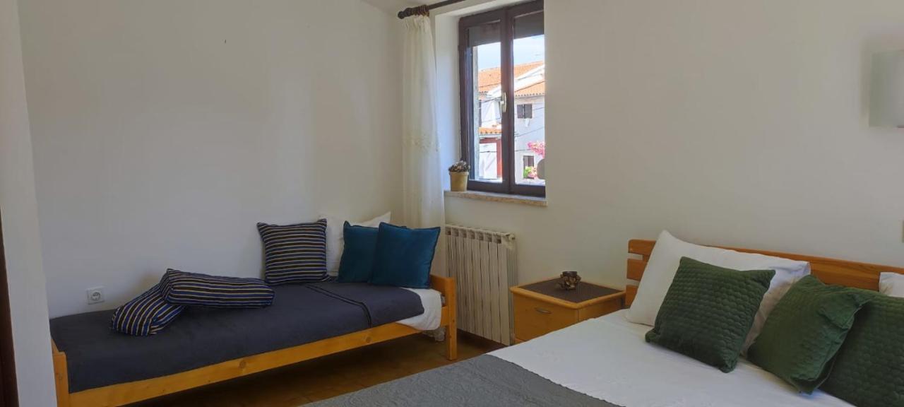 Villa Kadinela, 200M From Kamenjak, Huge Quiet Garden With Barbecue, 2 New Kitchens Premantura Exteriör bild