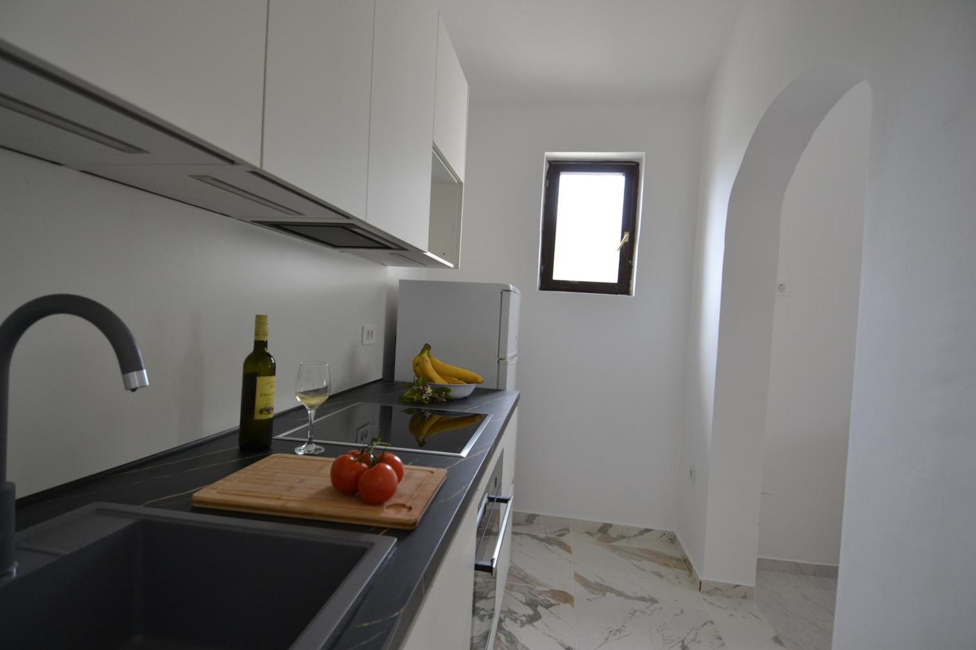 Villa Kadinela, 200M From Kamenjak, Huge Quiet Garden With Barbecue, 2 New Kitchens Premantura Exteriör bild