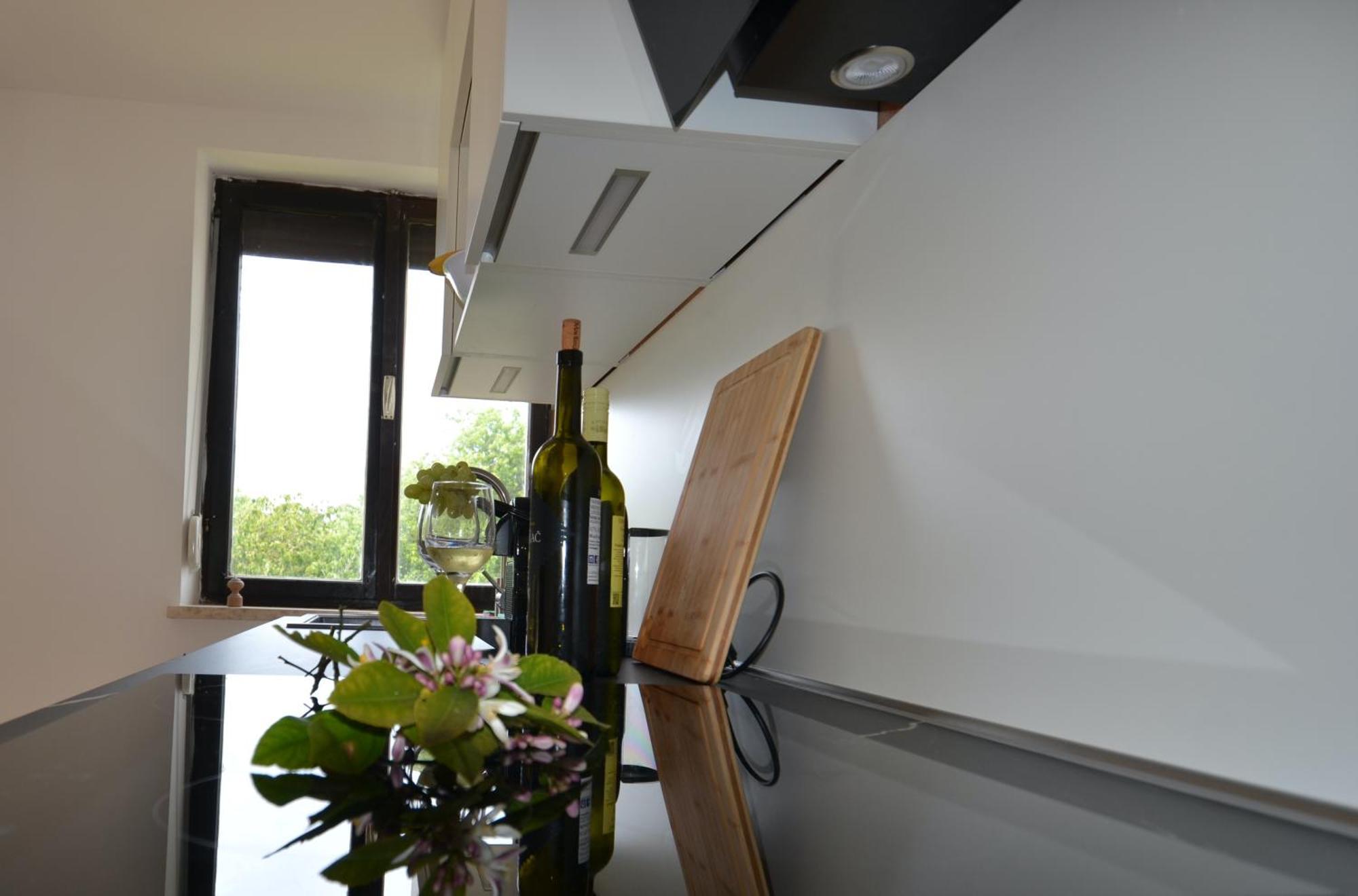 Villa Kadinela, 200M From Kamenjak, Huge Quiet Garden With Barbecue, 2 New Kitchens Premantura Exteriör bild